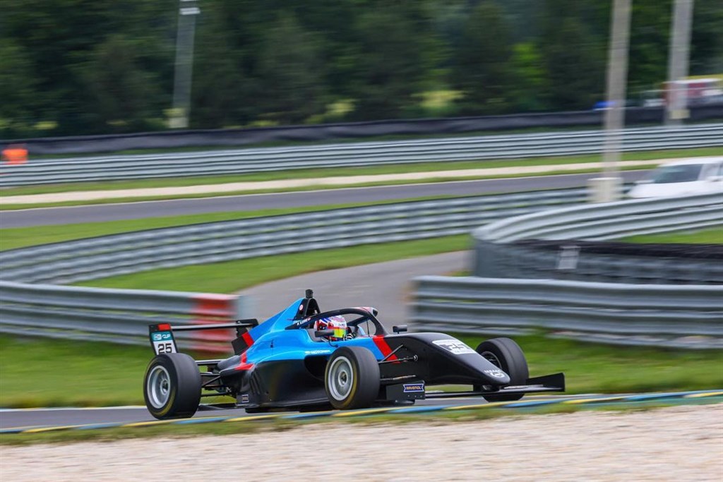 (Foto: F4 CEZ Championship)